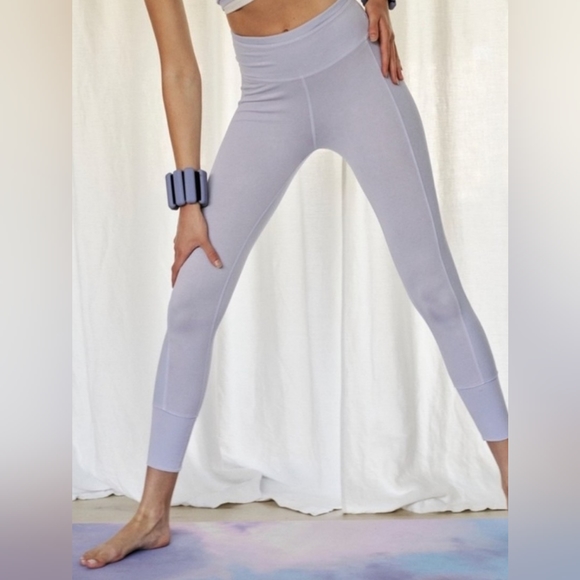 FREE MOVEMENT HOTSHOT LEGGINGS  L - Picture 2 of 5